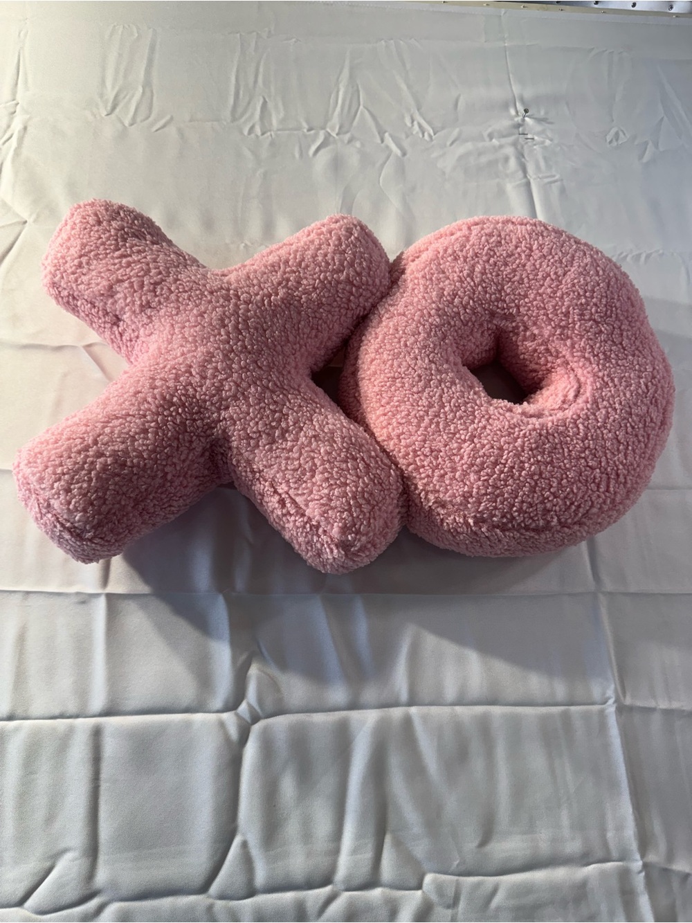 Hobby Lobby Pink XO Sherpa Accent Pillow Set